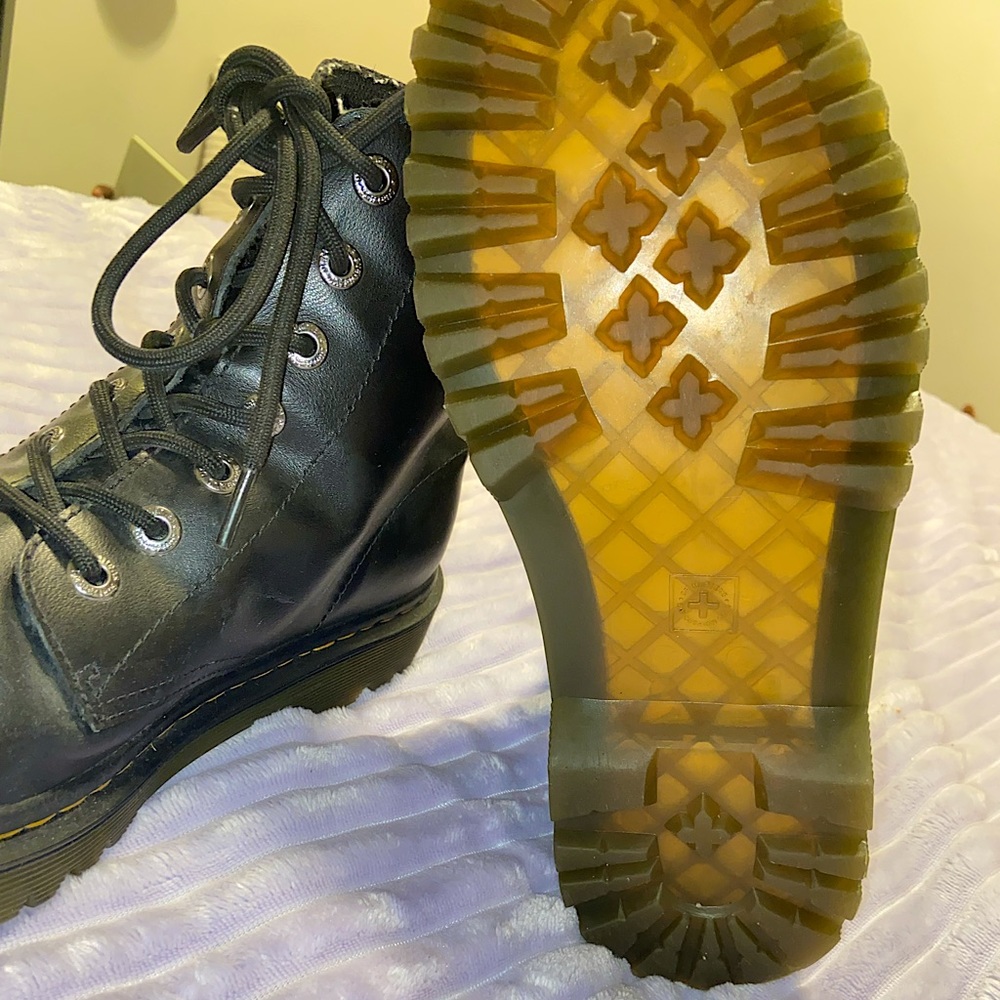 Doctor Martin Boots